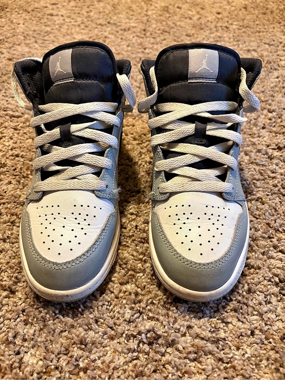 Jordan Air Jordan 1 Mid Light Smoke Grey High Top Sneakers